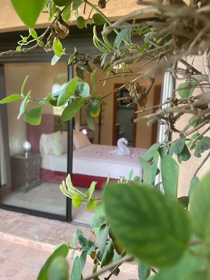 Fabuleux Appartement, Rez De Jardin Au Sein De La Palmeraie Маракеш Екстериор снимка